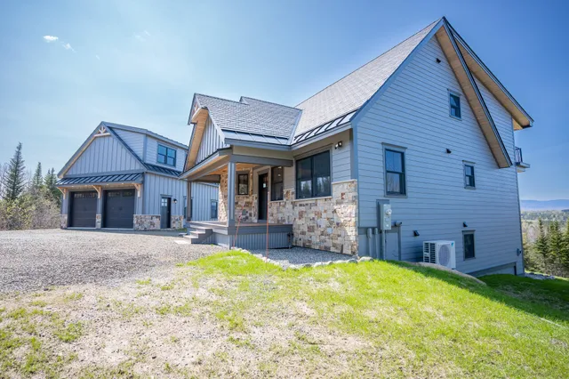 $1,300,000 | 40 Spring Street, Rangeley, ME 04970