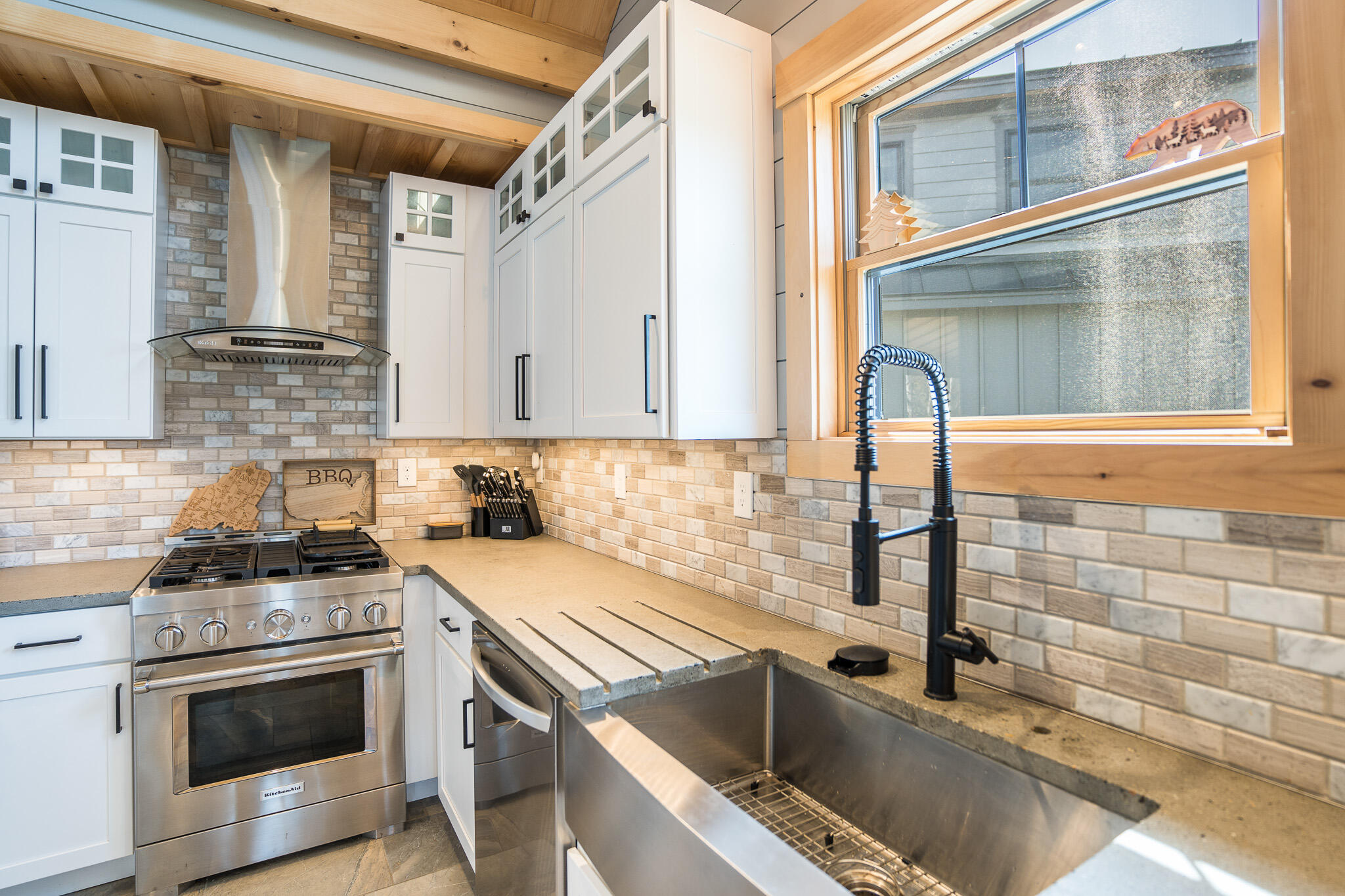 40 Spring Street Rangeley, ME 04970 - Photo 27 of 63 DSC08558