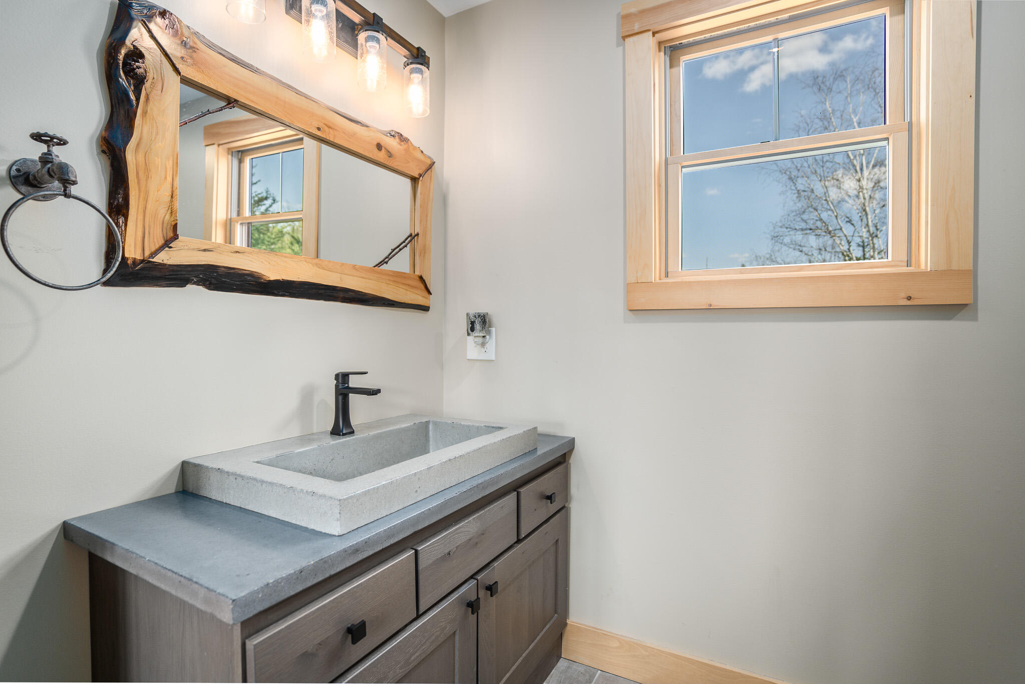 40 Spring Street Rangeley, ME 04970 - Photo 35 of 64 DSC08473