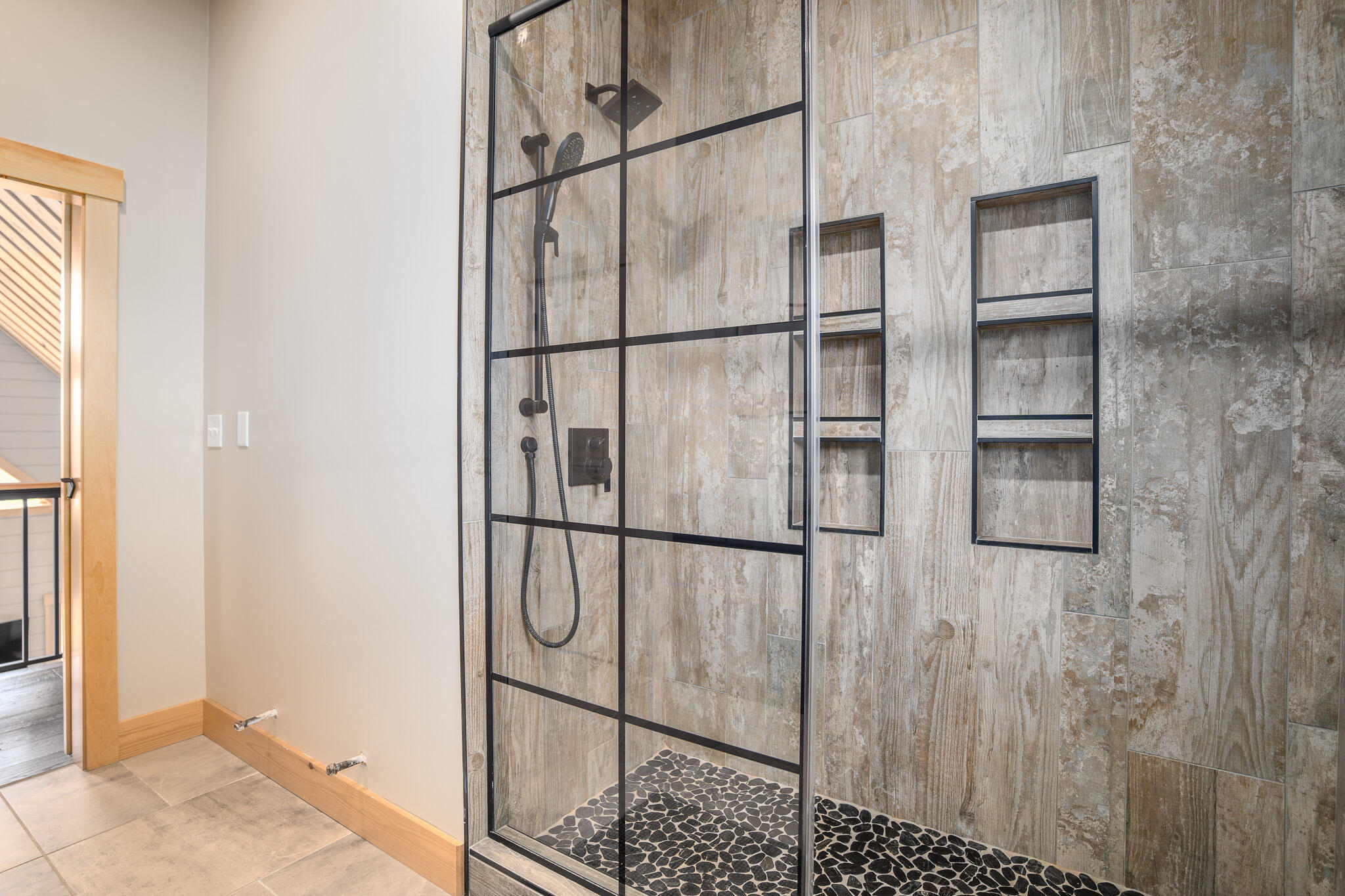 40 Spring Street Rangeley, ME 04970 - Photo 39 of 63 DSC08658