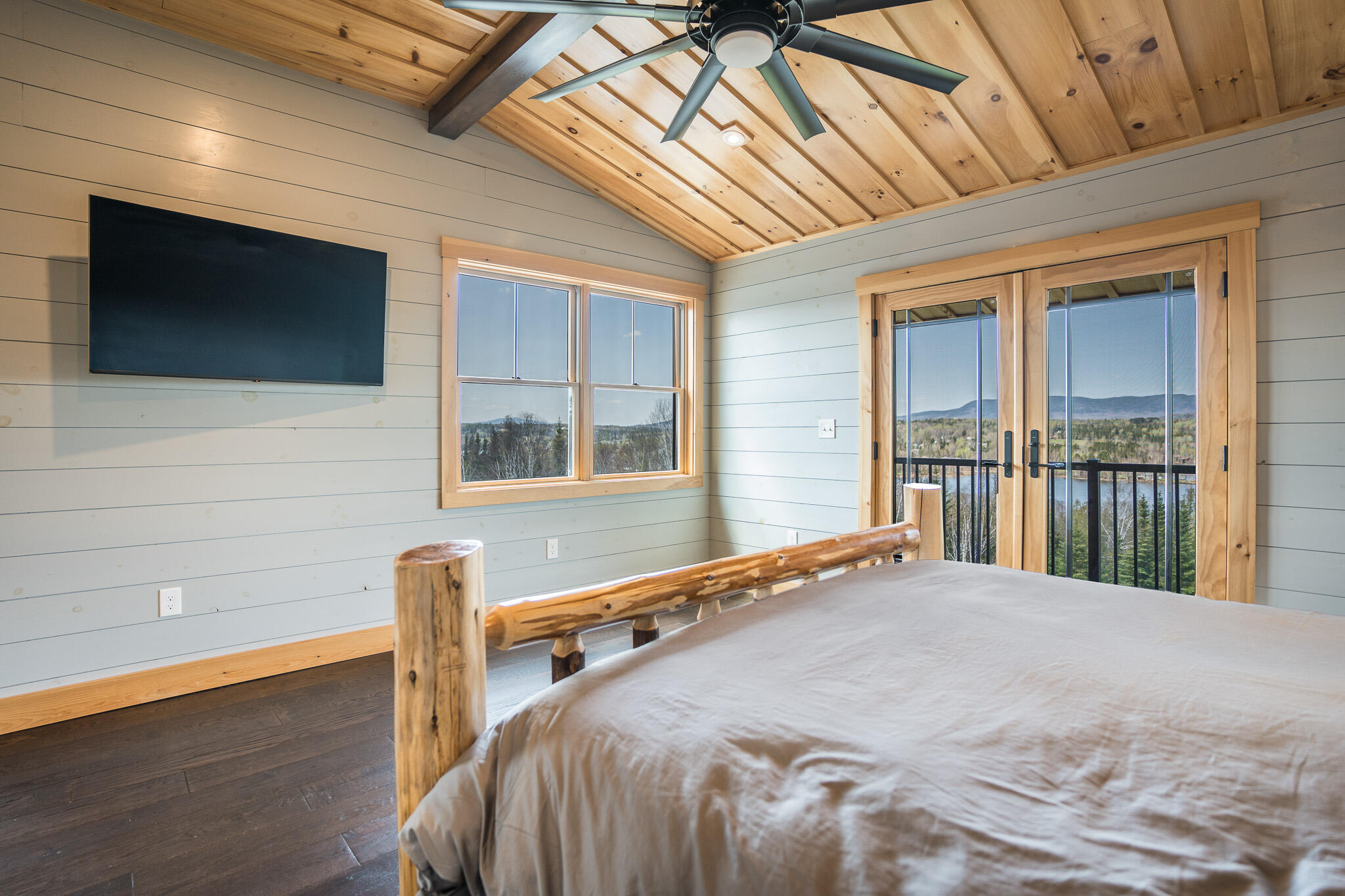 40 Spring Street Rangeley, ME 04970 - Photo 43 of 64 DSC08673