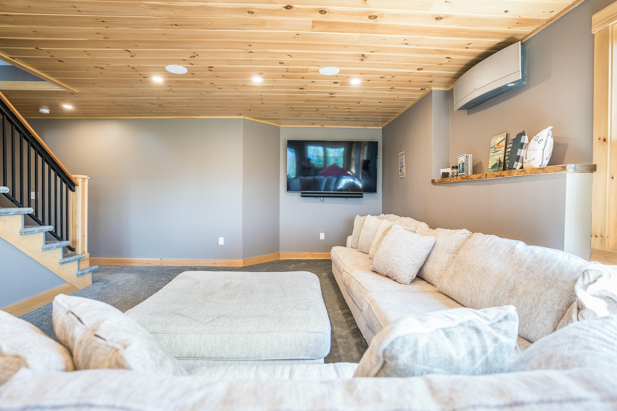 40 Spring Street Rangeley, ME 04970 - Photo 53 of 63 DSC08726