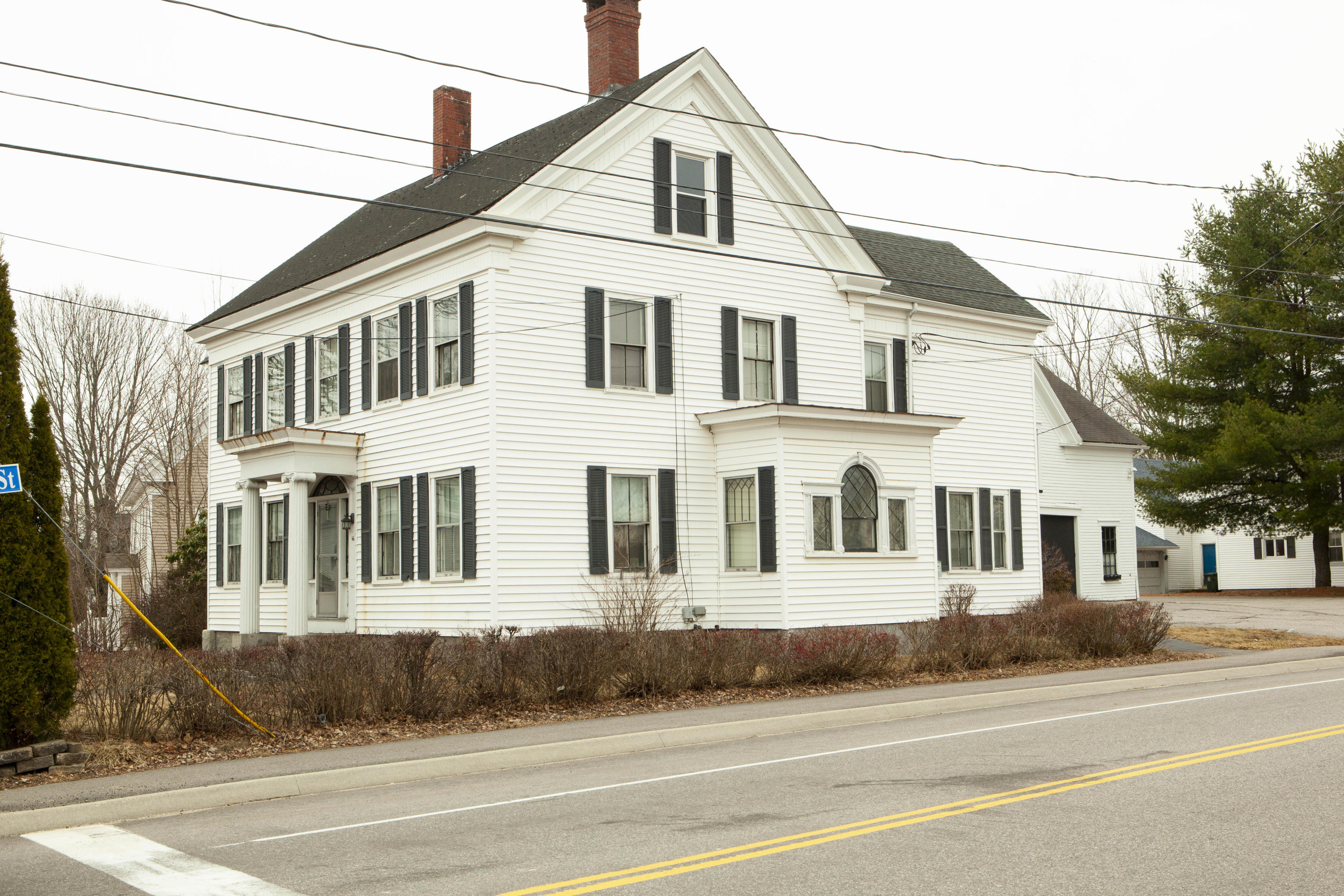 66 North Street Saco, ME 04072 - Photo 2 of 41 2