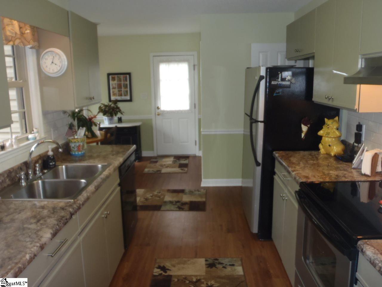 308 Sundance Way Spartanburg, SC 29302 - Photo 12 of 31