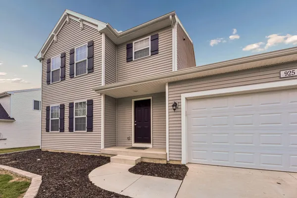 $319,000 | 925 Richard Avenue, Watervliet, MI 49098