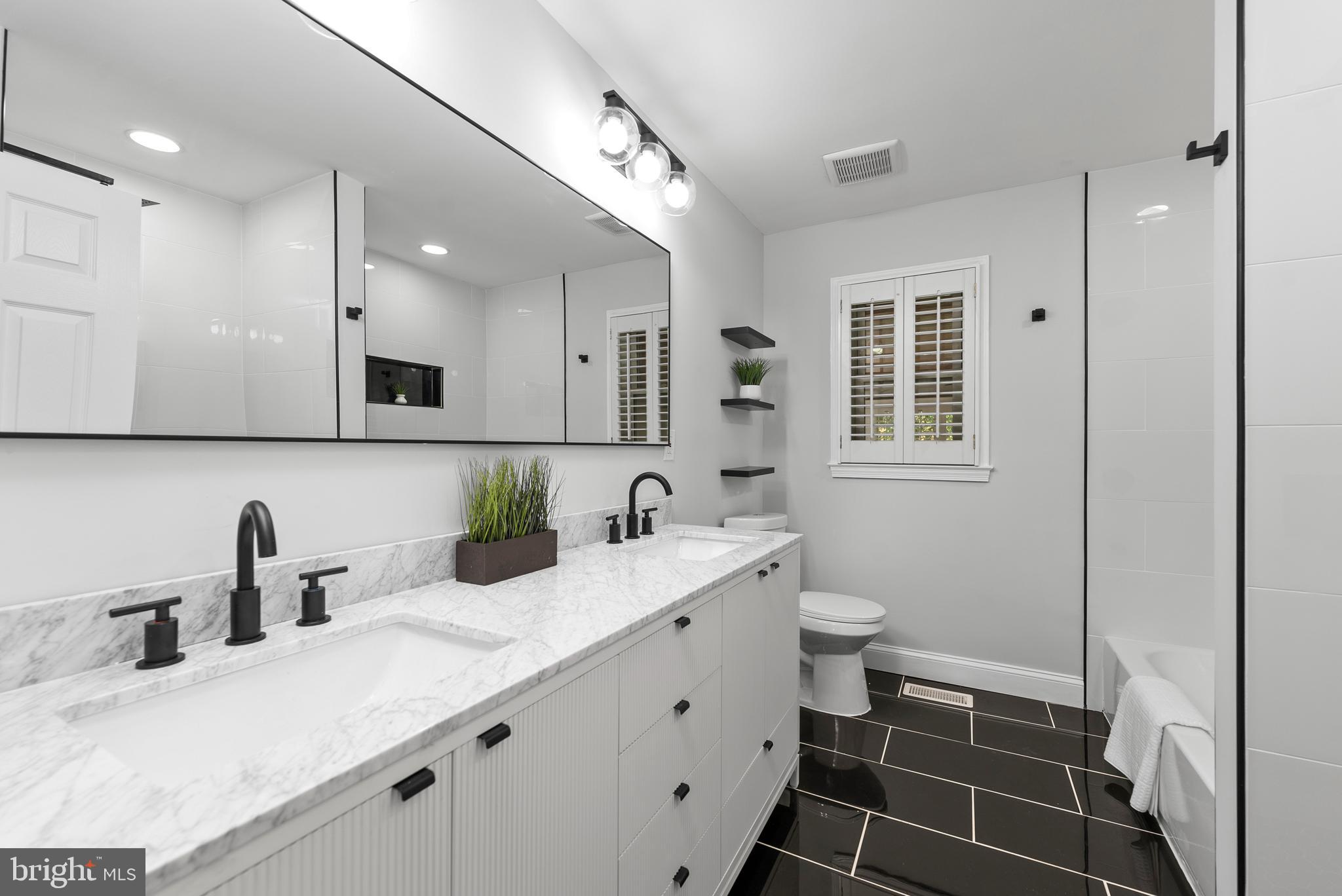 12 Gorsuch Road Lutherville-Timonium, MD 21093 - Photo 12 of 37 Full Bath