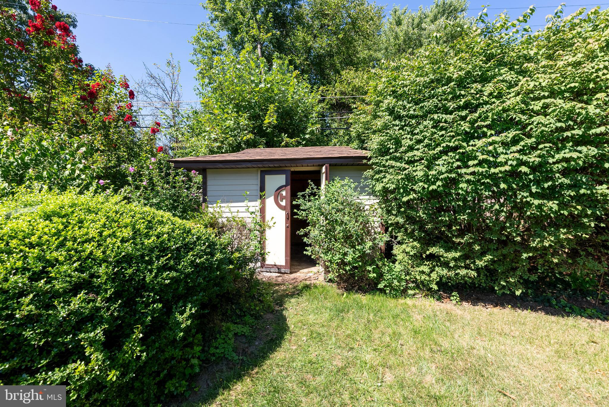 12 Gorsuch Road Lutherville-Timonium, MD 21093 - Photo 33 of 37 Shed