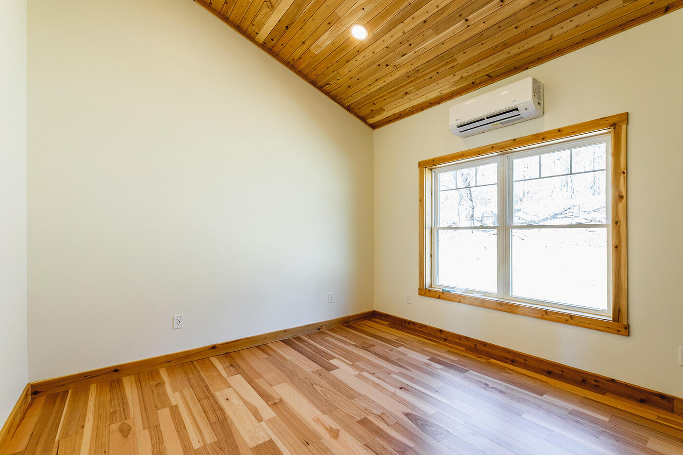740 Pinnacle Road Liberty, ME 04949 - Photo 17 of 44 IMG_3940