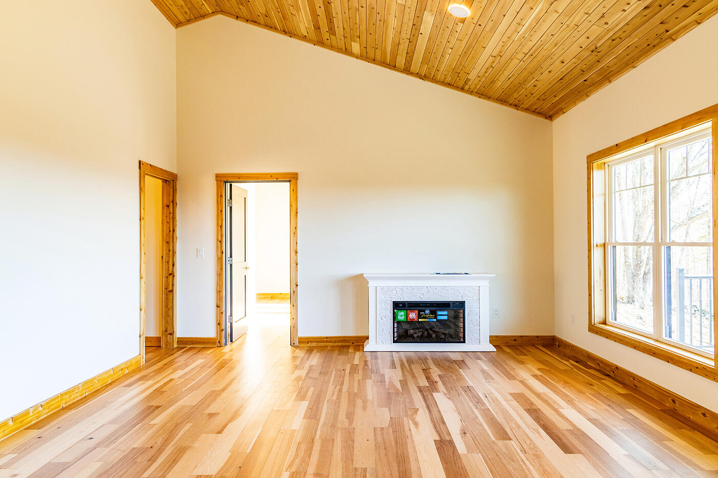 740 Pinnacle Road Liberty, ME 04949 - Photo 5 of 44 IMG_3922