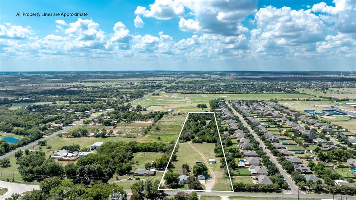 901 South Old Robinson Road Robinson, TX 76706 - Photo 2 of 55 a view of a city