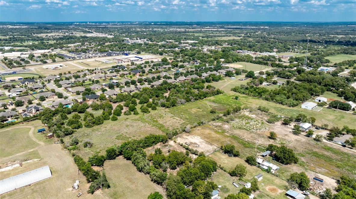 901 South Old Robinson Road Robinson, TX 76706 - Photo 36 of 55 an aerial view of residential house with beach and trees around