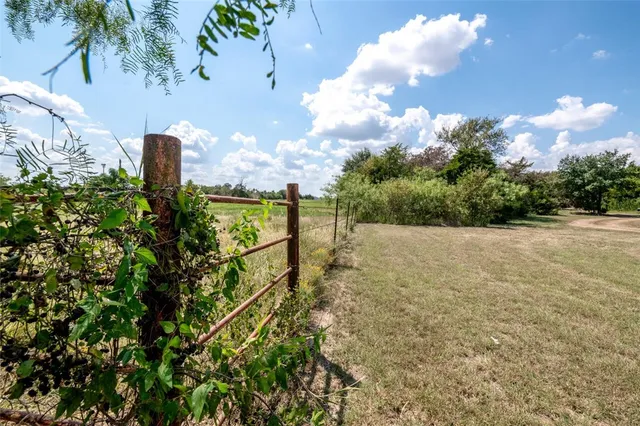 a view of an outdoor space and yard