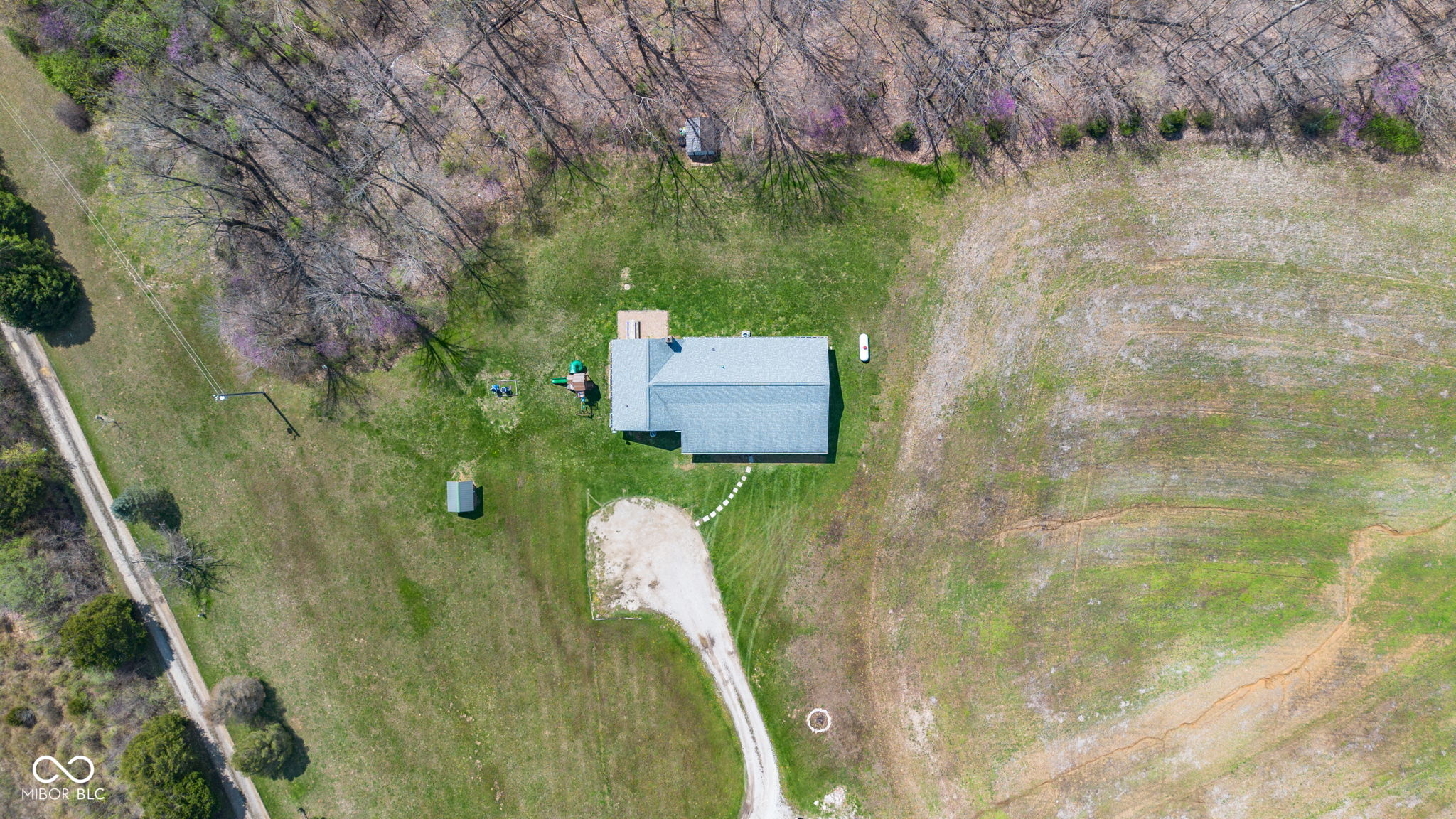 9009 Delany Road Freedom, IN 47431 - Photo 4 of 36