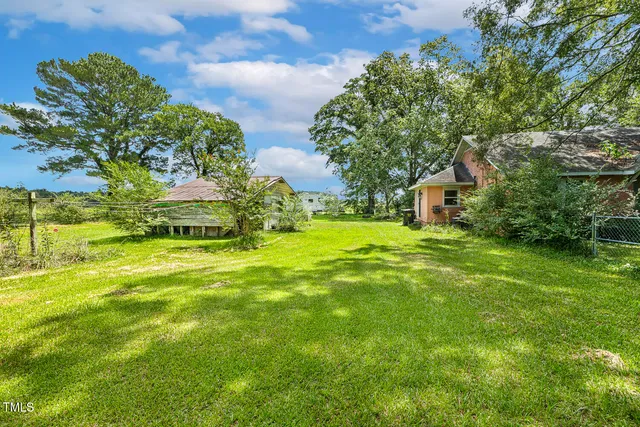 a view of an outdoor space and a yard