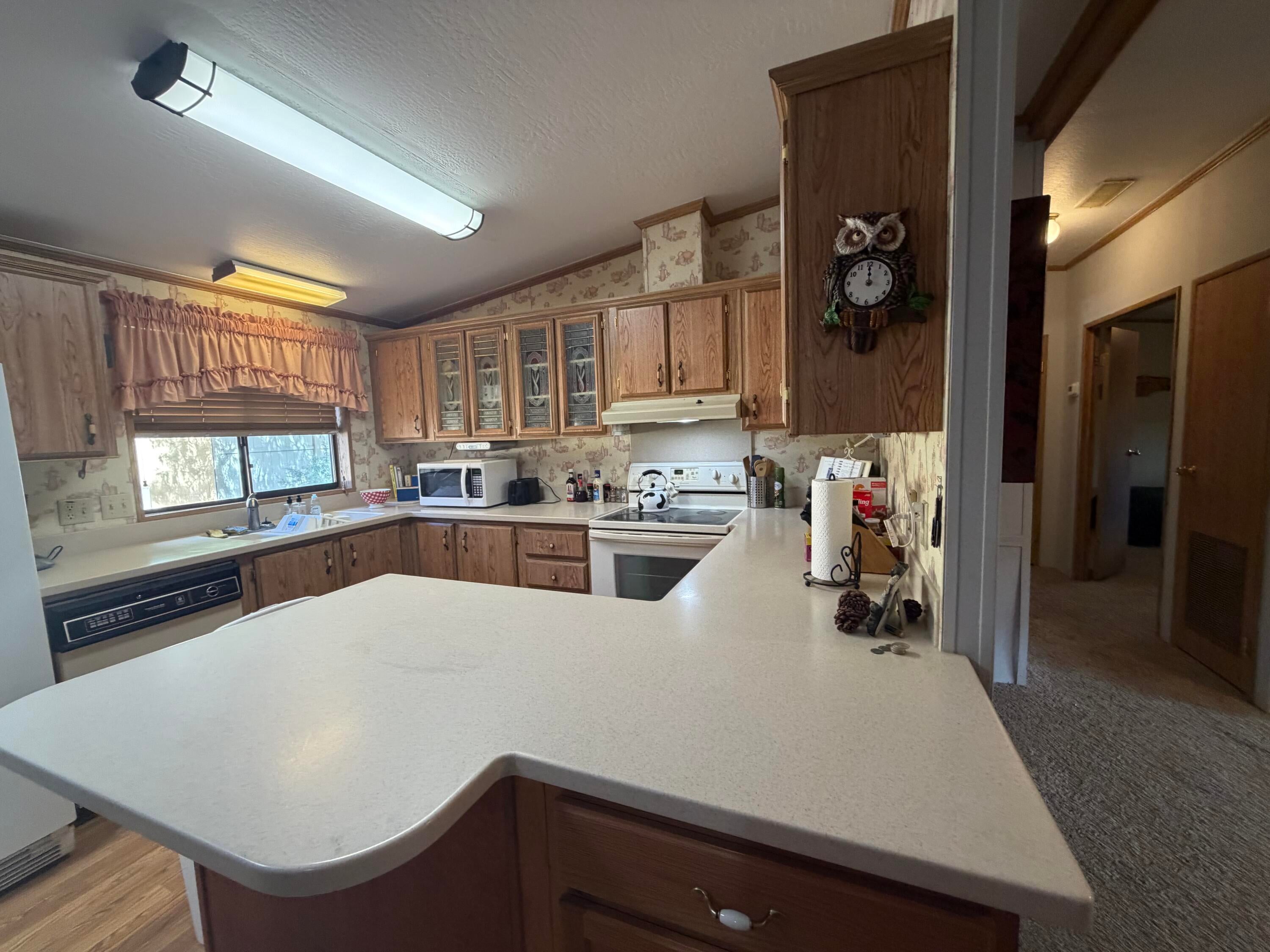 117 North Lakeshore Road Payson, AZ 85541 - Photo 7 of 52 Gallery Image 7
