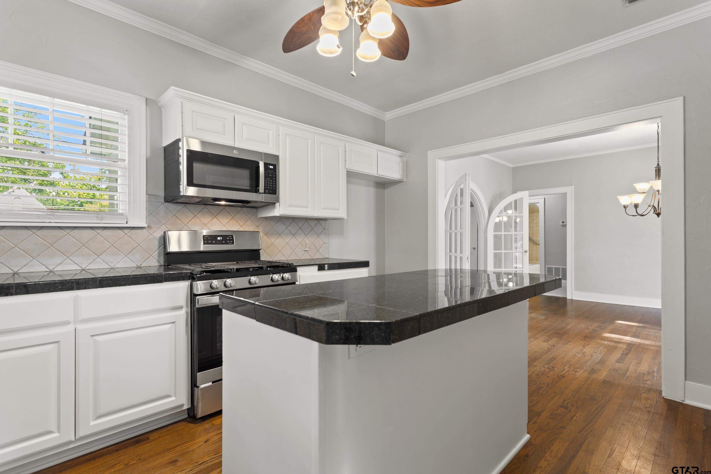 1205 South Augusta Tyler, TX 75701 - Photo 5 of 22