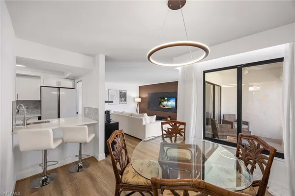$1,675 | 3625 Boca Ciega Drive, Unit 307, Naples, FL 34112