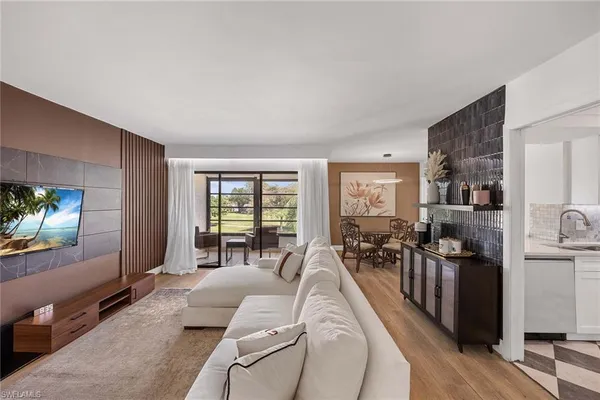 $1,675 | 3625 Boca Ciega Drive, Unit 307, Naples, FL 34112