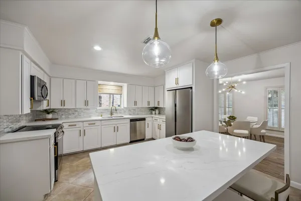 $595,000 | 11418 Ash Creek Drive, Houston, TX 77043