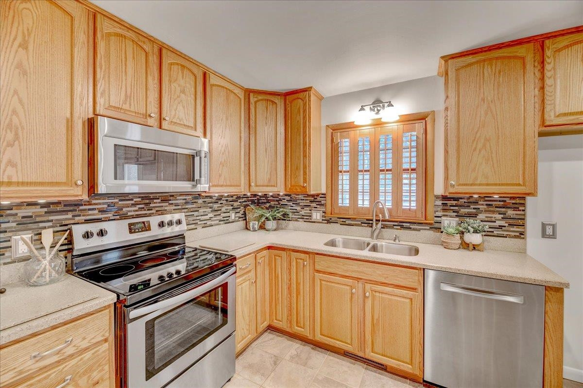 4713 Forestdale Road Raleigh, NC 27603 - Photo 13 of 50 Kitchen