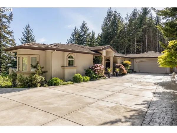 $1,450,000 | 9380 Southeast Kingswood Way, Damascus, OR 97089