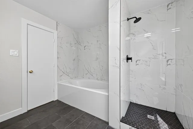 $2,000 | 19515 Fletcher Way Drive, Houston, TX 77073