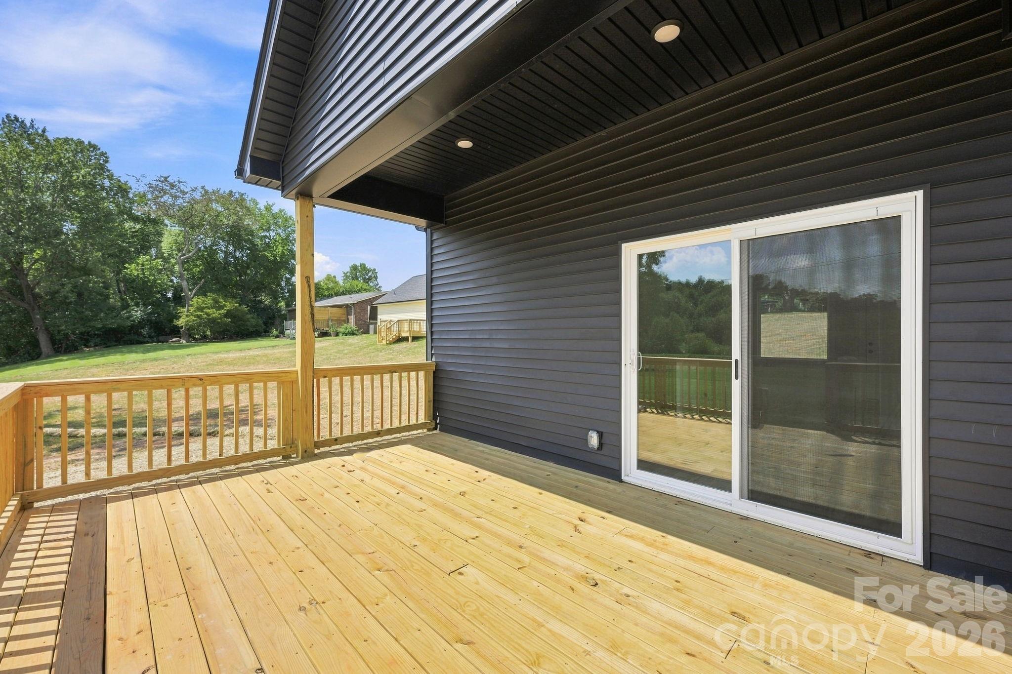 1515 Robin Road Newton, NC 28658 - Photo 11 of 12 Gallery Image 11
