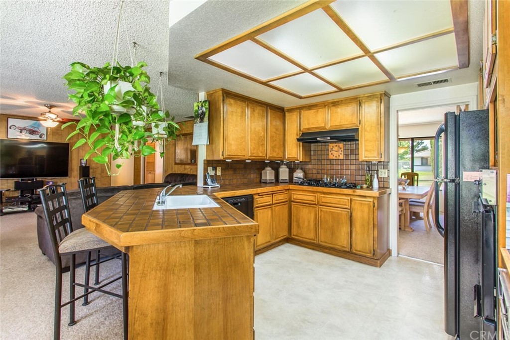 4442 Mockingbird Lane Banning, CA 92220 - Photo 14 of 33