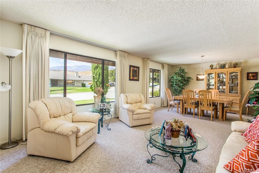 4442 Mockingbird Lane Banning, CA 92220 - Photo 5 of 33