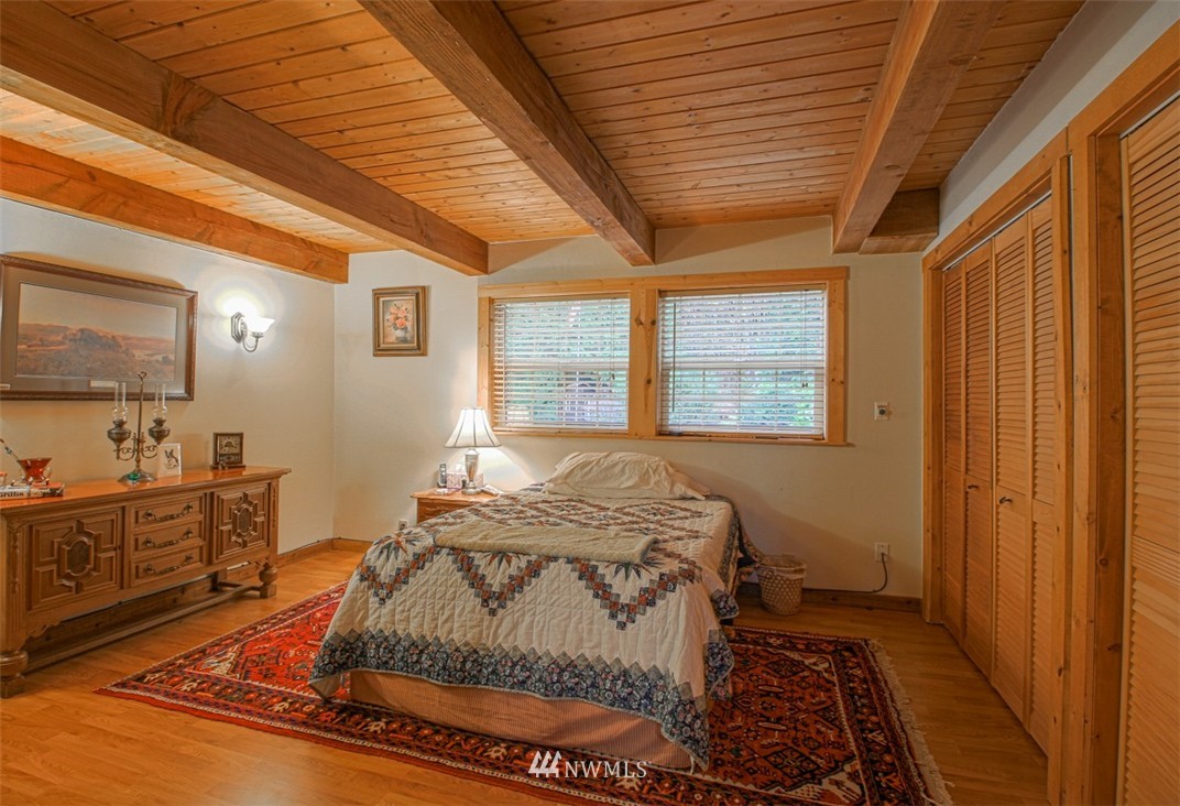 12930 Hunter Road Southwest Rochester, WA 98579 - Photo 15 of 25