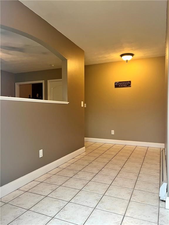 185 Richardson Road Coventry, RI 02816 - Photo 5 of 37 Spacious foyer which is centrally located in the layout