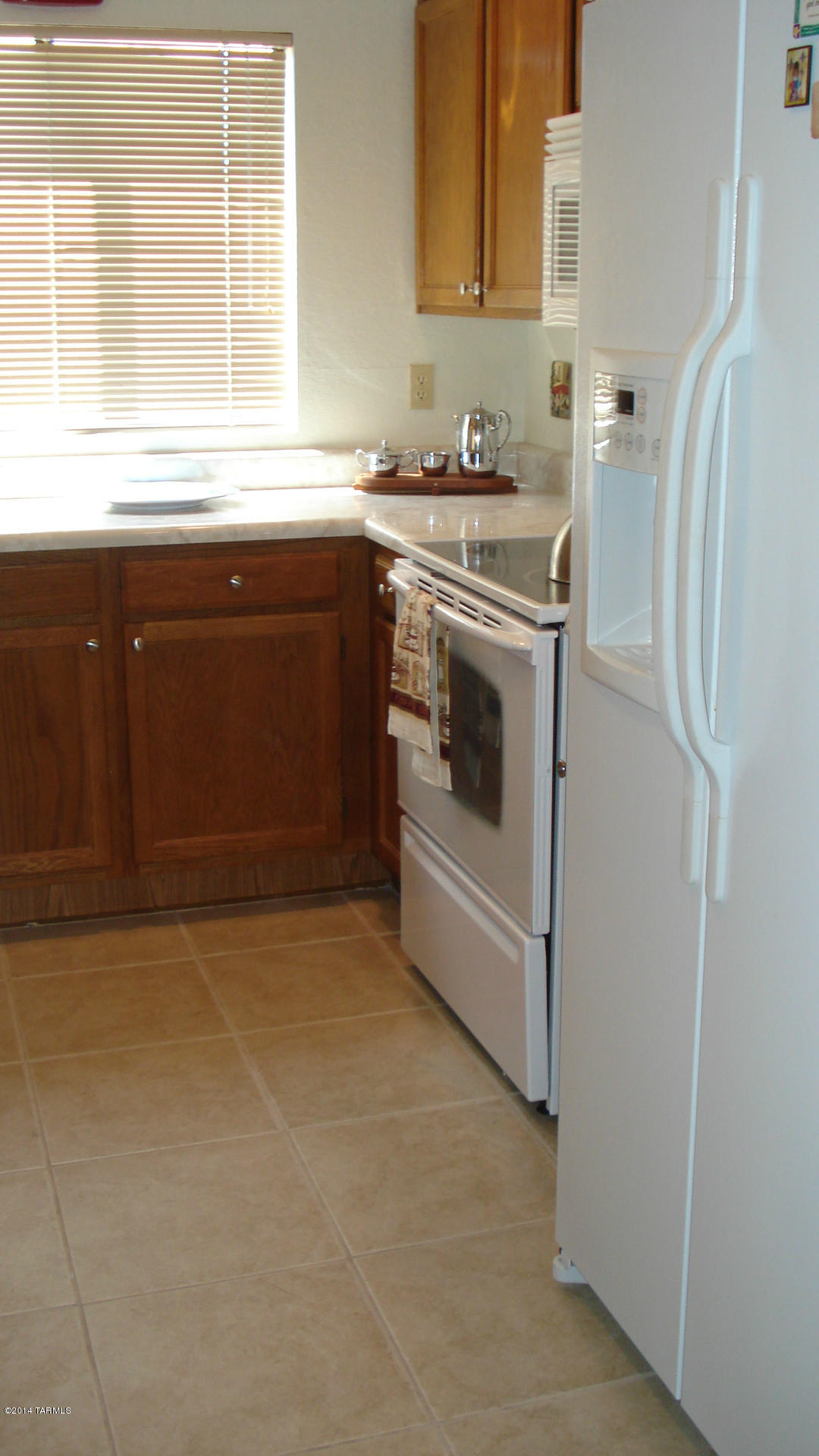 681 West Kidd Place Tucson, AZ 85737 - Photo 7 of 14