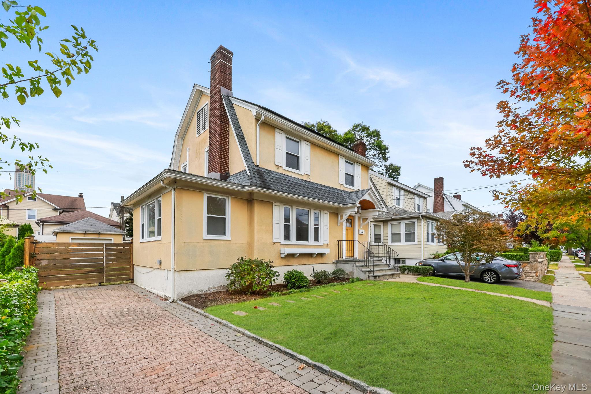 44 Rhodes Street New Rochelle, NY 10801 - Photo 1 of 1 Gallery Image 1