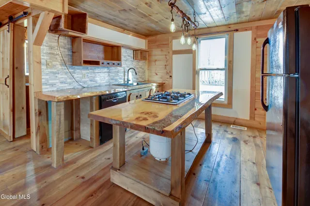 $199,000 | 2415 Highway 30A, Mohawk, NY 12068