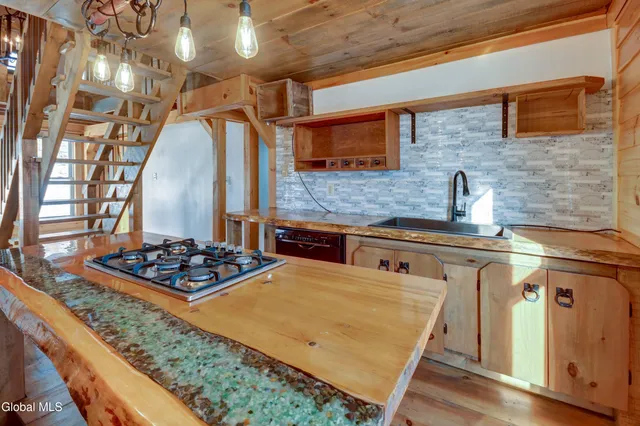 $199,000 | 2415 Highway 30A, Mohawk, NY 12068