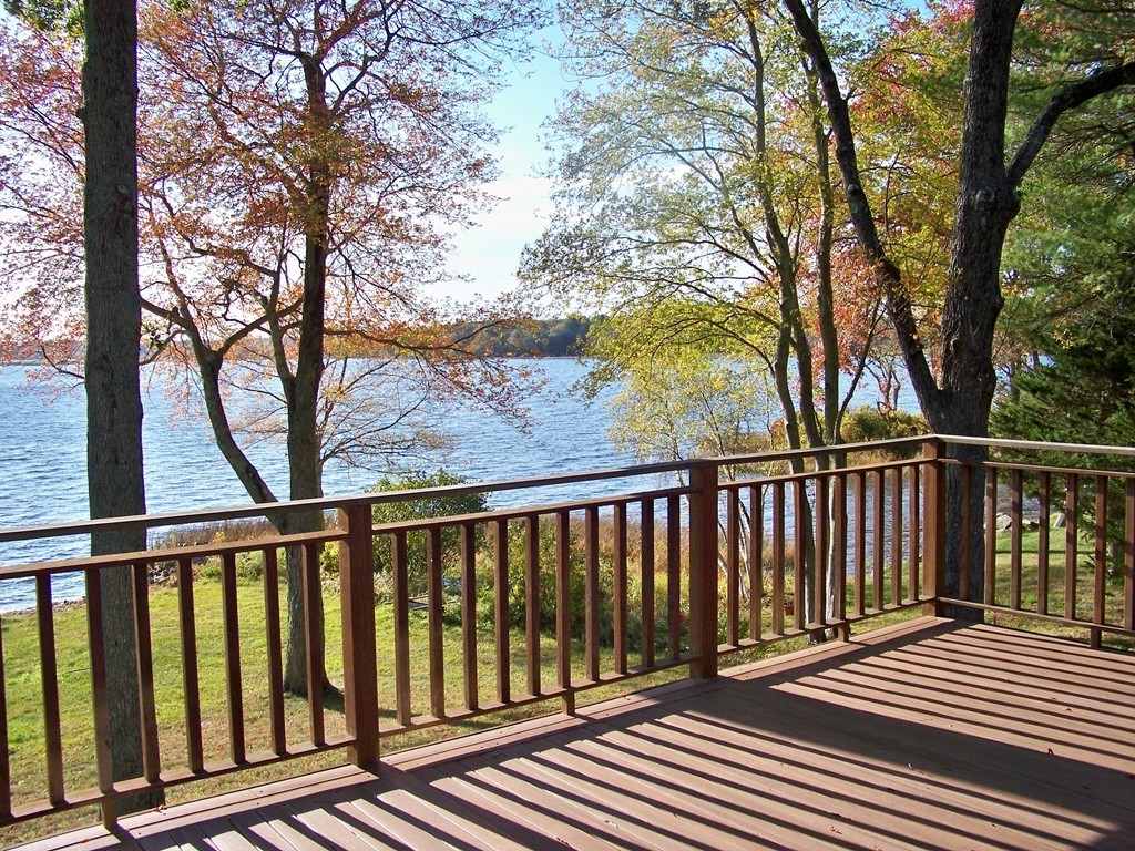 451 Neck Road Rochester, MA 02770 - Photo 2 of 30