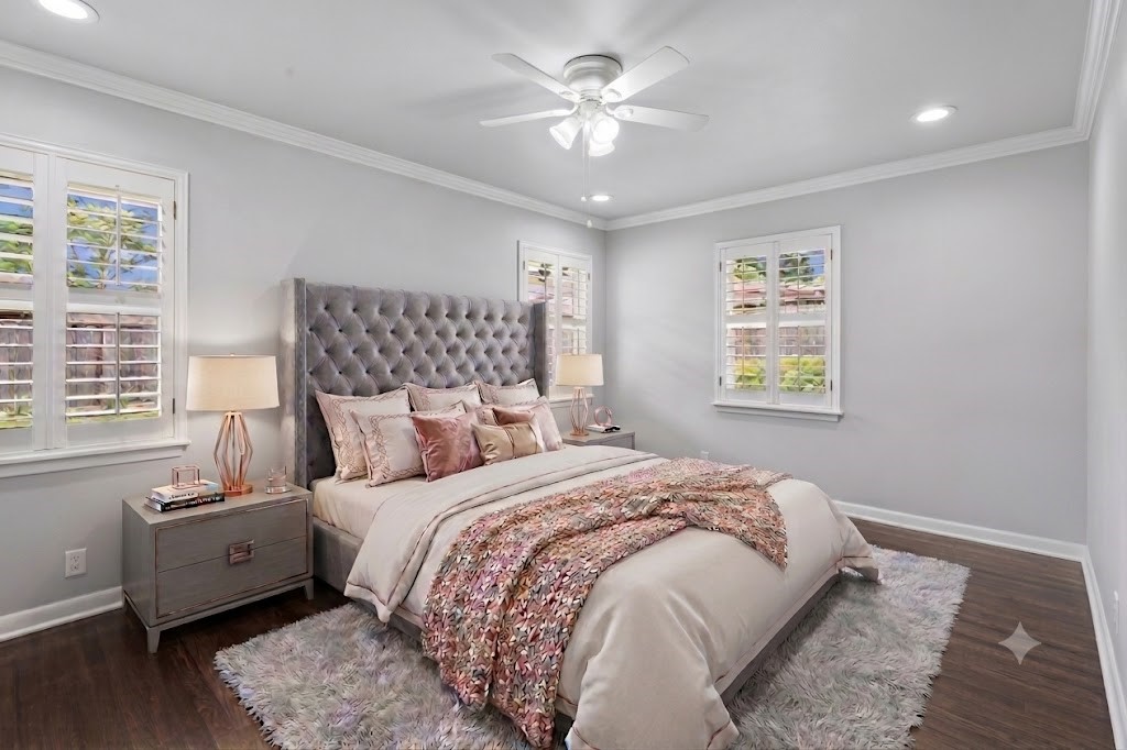 1328 Bingle Road Houston, TX 77055 - Photo 34 of 48 Primary bedroom. Photo is virtually staged