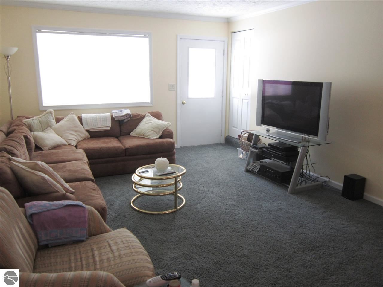 1340 Fisher Road Traverse City, MI 49685 - Photo 11 of 23 1801369-10.JPG