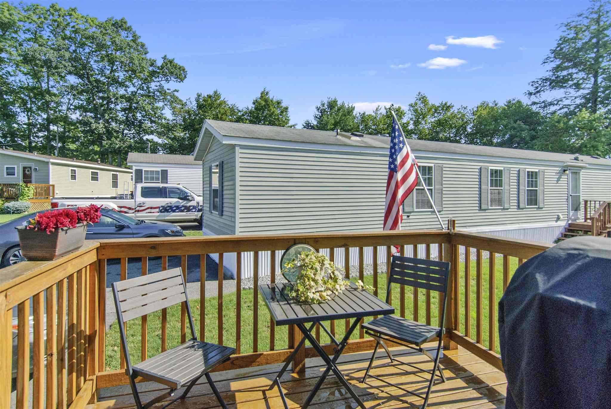 12 Black Forest Road North Hampton, NH 03862 - Photo 2 of 19