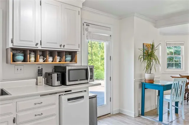 $280,000 | 10103 Johnson Drive, Shawnee, KS 66203