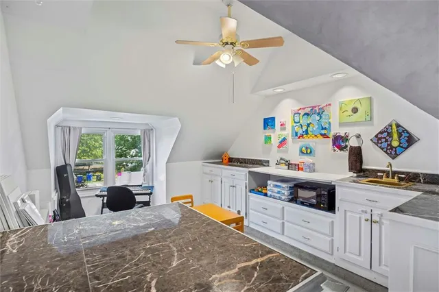 $280,000 | 10103 Johnson Drive, Shawnee, KS 66203