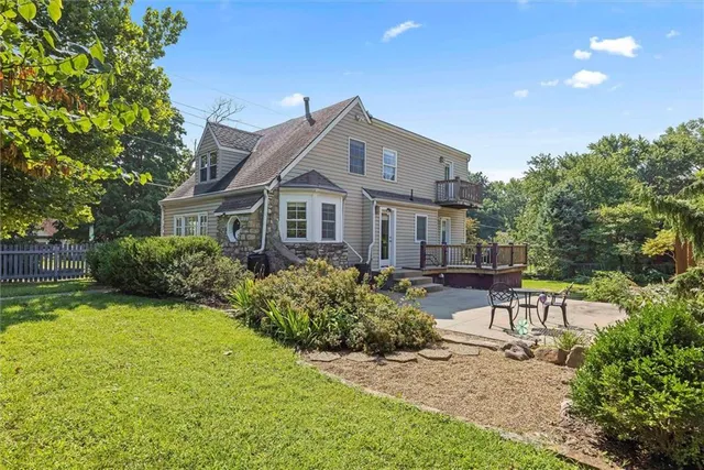 $280,000 | 10103 Johnson Drive, Shawnee, KS 66203