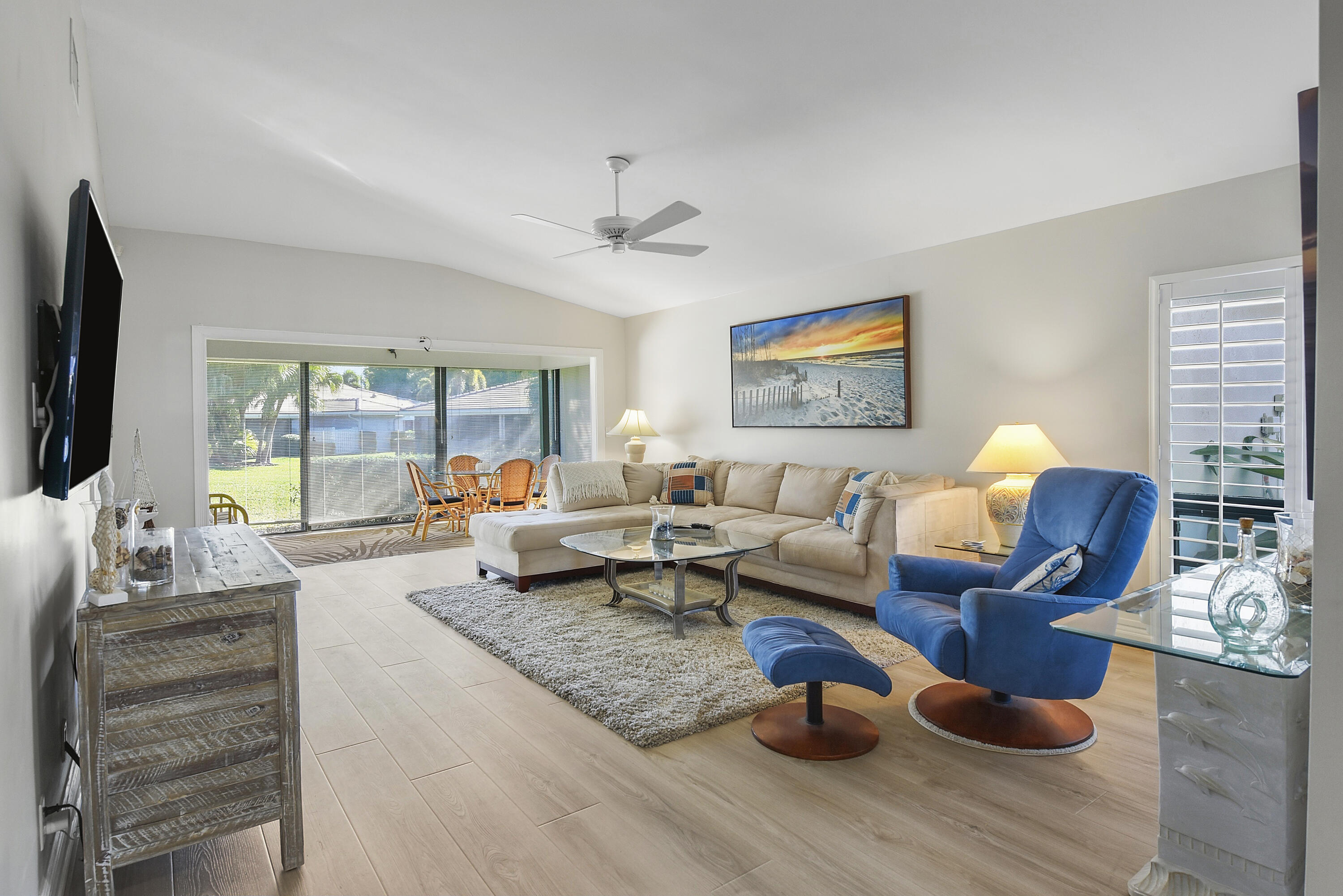 3736 Freshwater Drive Jupiter, FL 33477 - Photo 13 of 30 3736 Freshwater Dr_reshoot_Marina Brier_