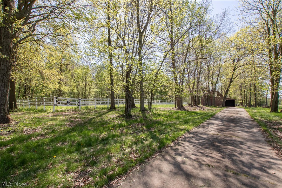 5840 Boneta Road Medina, OH 44256 - Photo 11 of 28