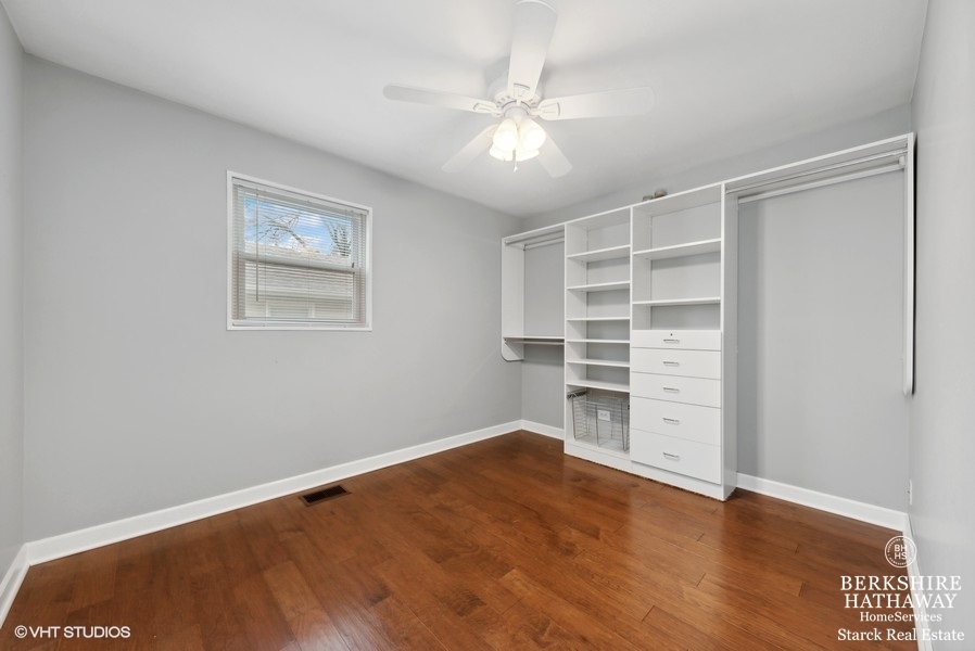 2408 George Street Rolling Meadows, IL 60008 - Photo 8 of 24 a view of an empty room with a window