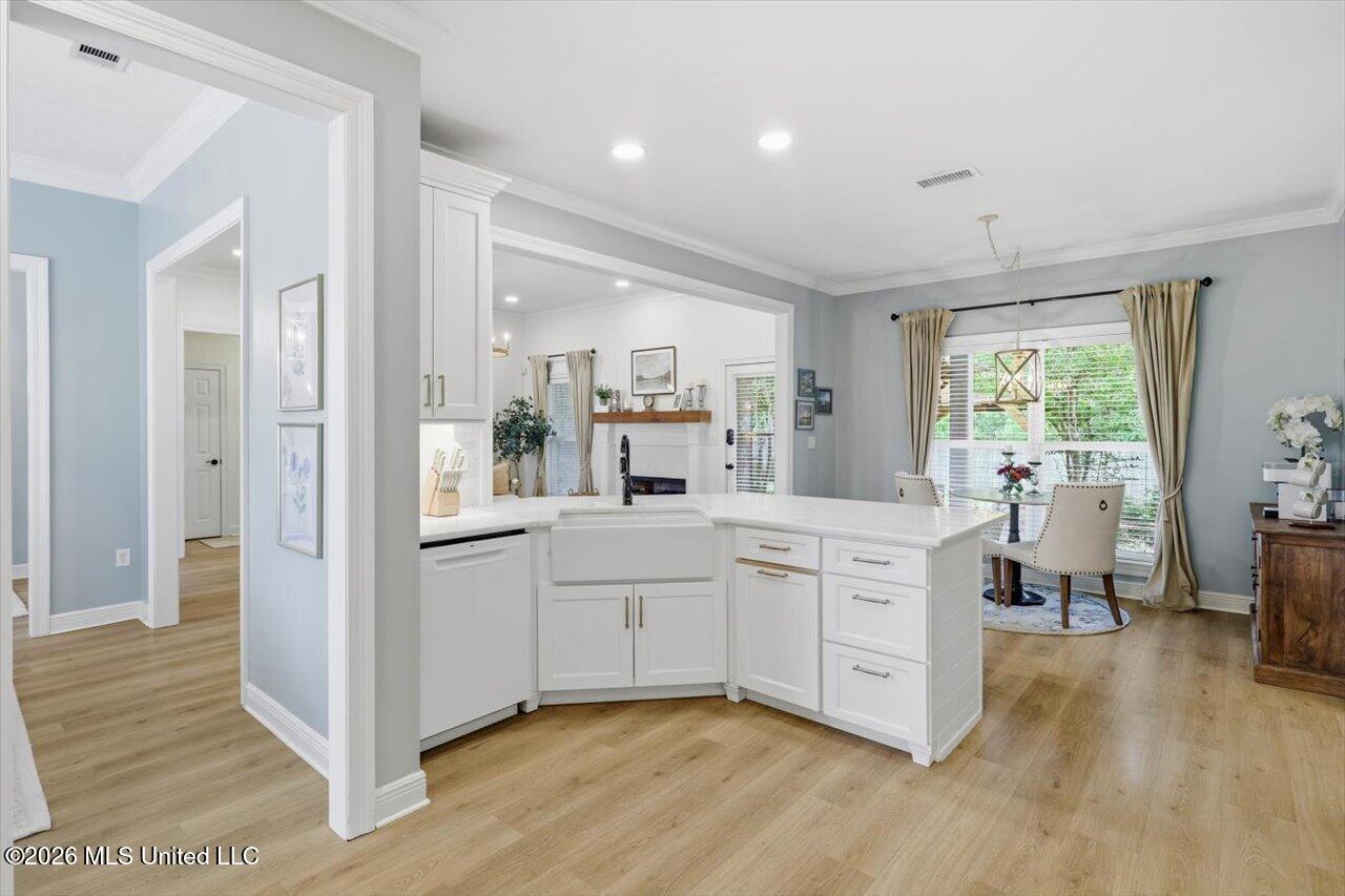 643 Boxwood Place Madison, MS 39110 - Photo 9 of 31 10-643 Boxwood Pl _ Hometoursms.com