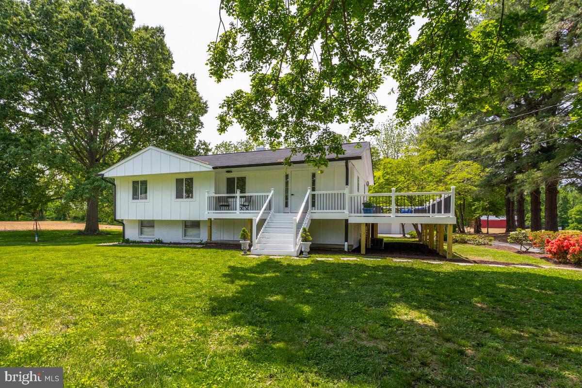 77 Grays Road Lothian, MD 20711 - Photo 7 of 57 Gallery Image 7