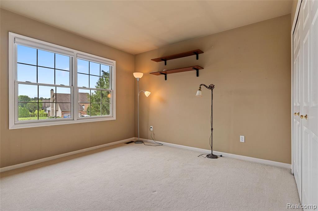 4030 Pebble Ridge Court Fenton, MI 48430 - Photo 33 of 36