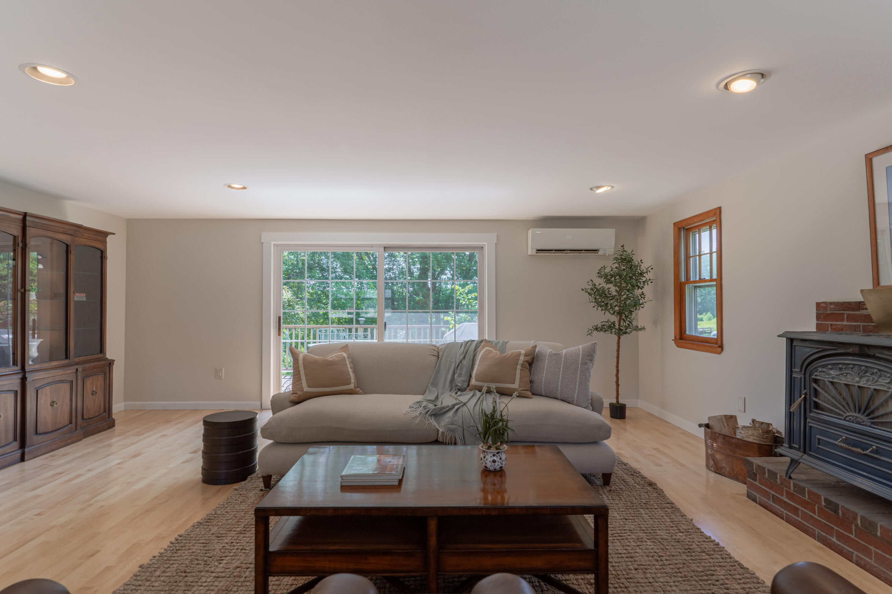 78 Blanchard Road Cumberland Center, ME 04021 - Photo 6 of 31 3.Interior-30