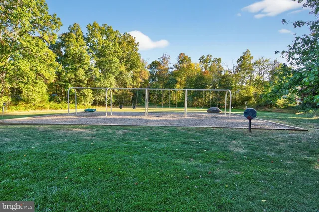 $1,565,000 | 40925 Arcadian Pond Court, Aldie, VA 20105